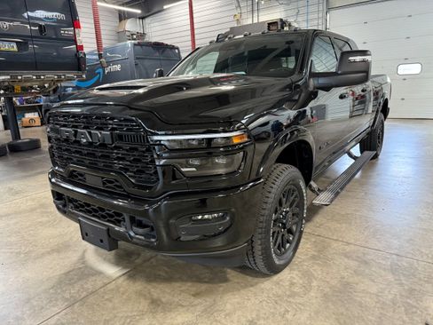 New 2025 RAM 2500 Limited image 27