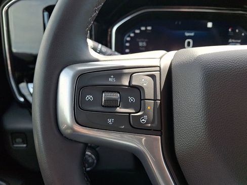 Used 2023 Chevrolet Silverado 1500 LT AWD/4WD image 21