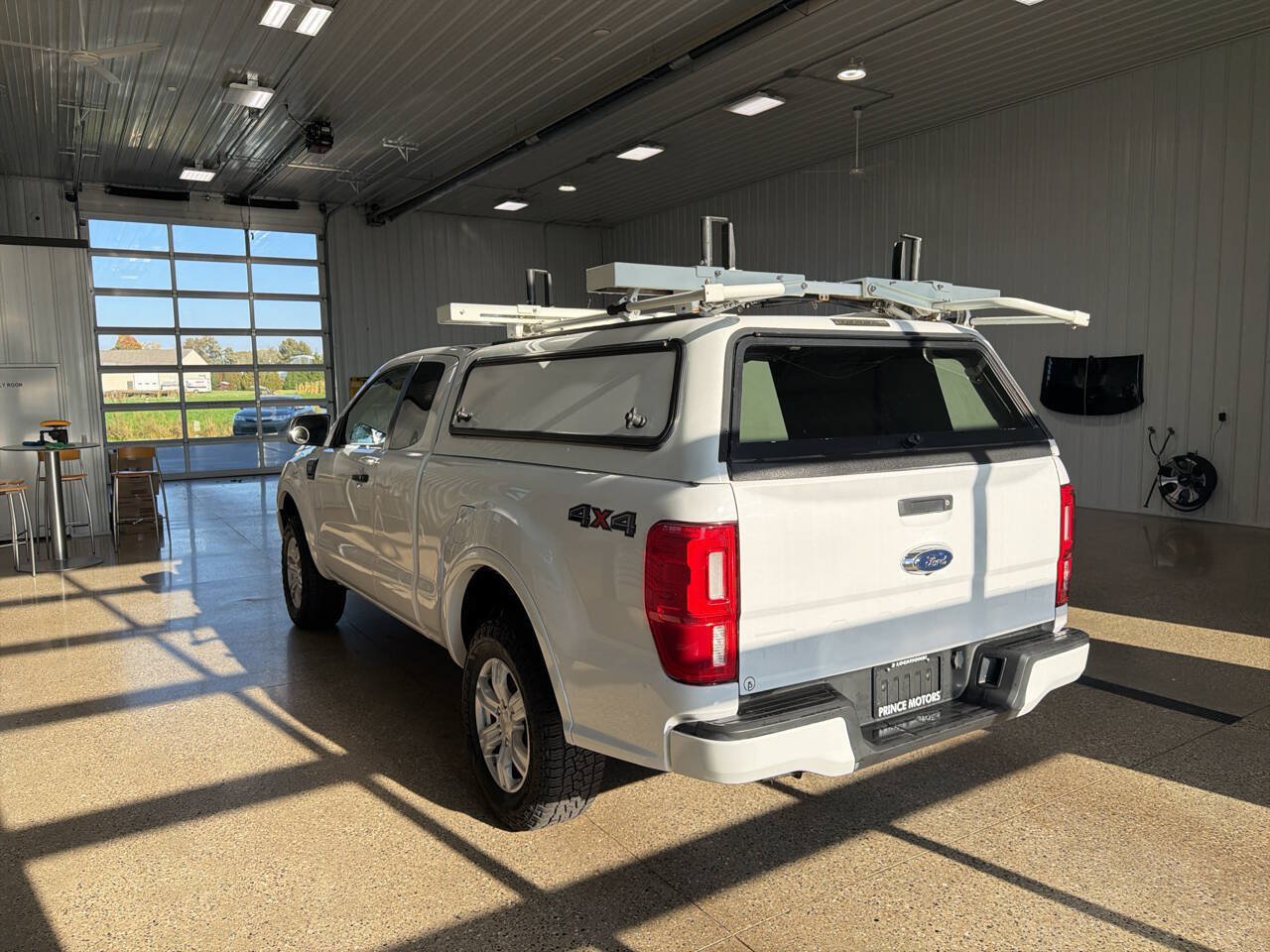 Used 2021 Ford Ranger XLT AWD/4WD image 3