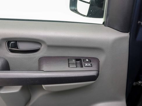 Used 2018 Nissan NV 3500 SV w/ Navigation Package image 22