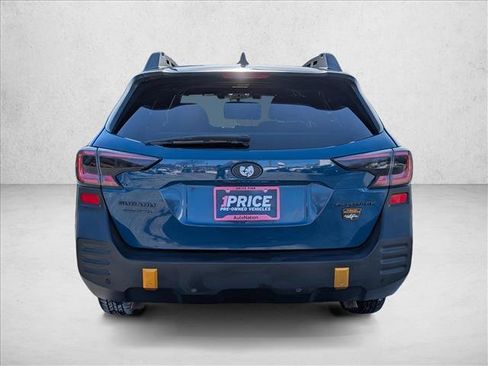 Used 2022 Subaru Outback Wilderness image 7