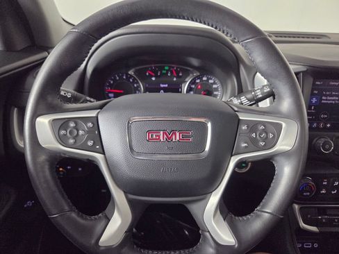 Used 2022 GMC Terrain SLT w/ Elevation Edition FWD image 15