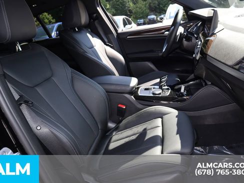 Used 2025 BMW X4 xDrive30i image 29