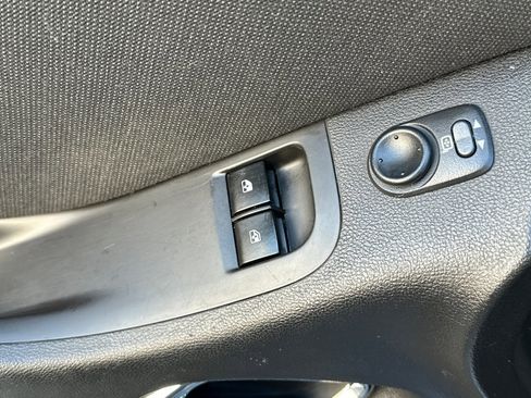 Used 2011 Chevrolet Camaro SS image 12