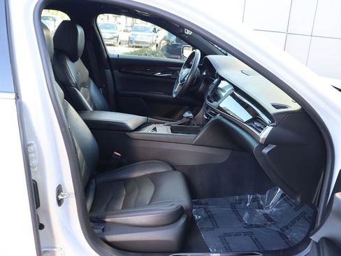 Used 2017 Cadillac CT6 Premium Luxury w/ Driver Assist Package image 31