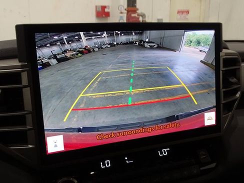 Used 2025 Toyota Tundra Limited image 8