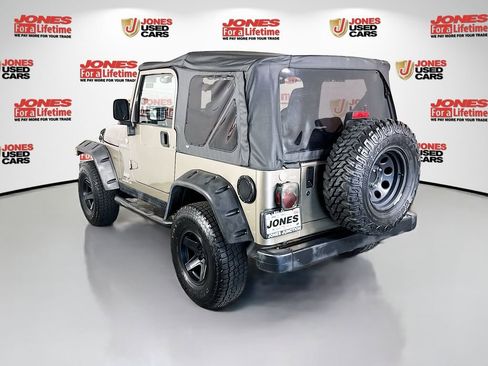 Used 2006 Jeep Wrangler Sport AWD/4WD image 2