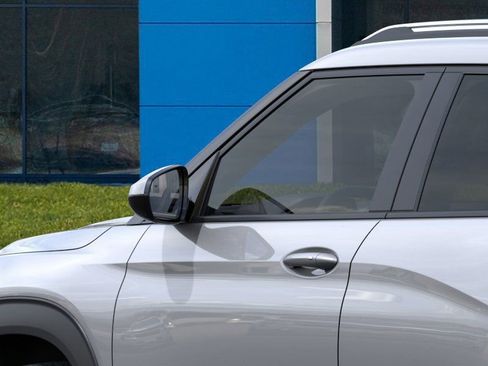 New 2026 Chevrolet TrailBlazer LT w/ Convenience Package image 19