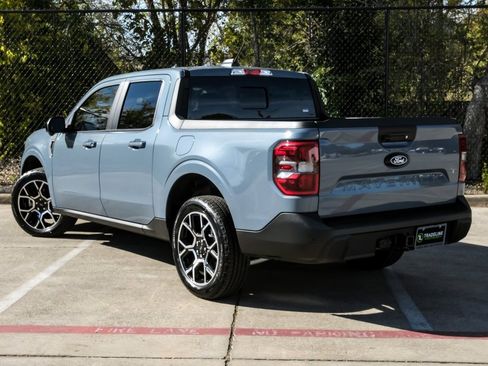 Used 2025 Ford Maverick Lariat w/ 4K Tow Package image 12