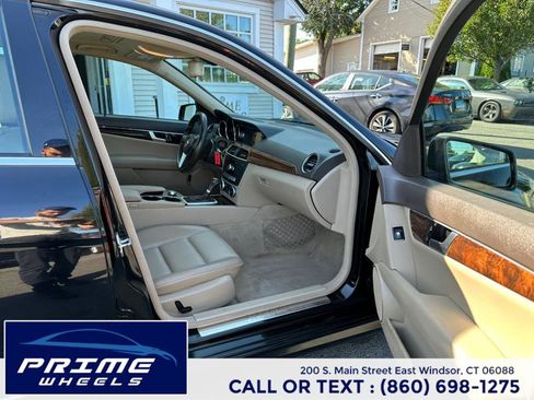 Used 2012 Mercedes-Benz C 300 Sport image 13