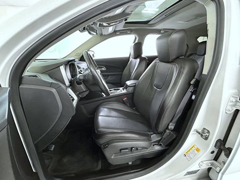 Certified 2017 Chevrolet Equinox Premier w/ Enhanced Convenience Package FWD image 11