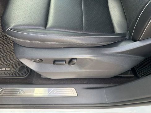 Used 2022 Volkswagen Atlas SE image 19