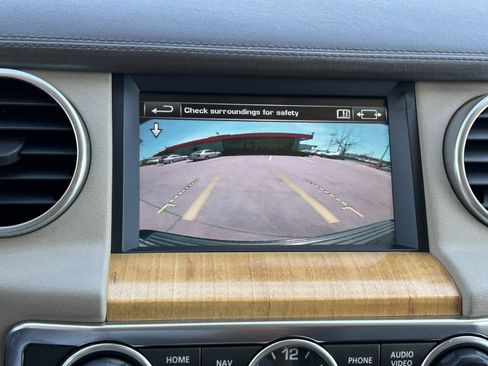 Used 2014 Land Rover LR4 HSE LUX image 43