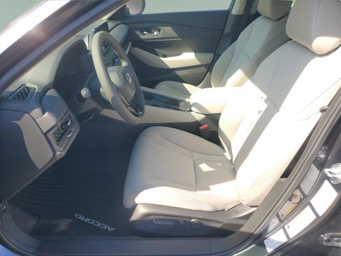 New 2025 Honda Accord SE image 9
