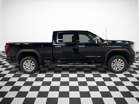 Used 2023 GMC Sierra 3500 Denali w/ Denali Ultimate Package image 2