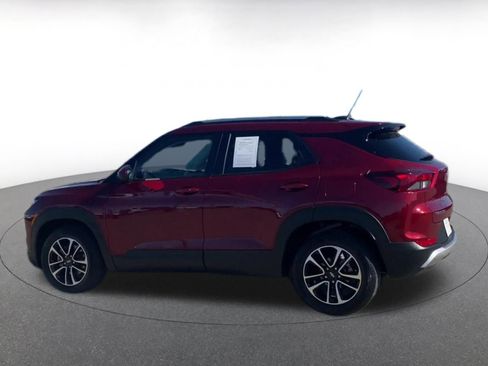 Used 2025 Chevrolet TrailBlazer LT image 10