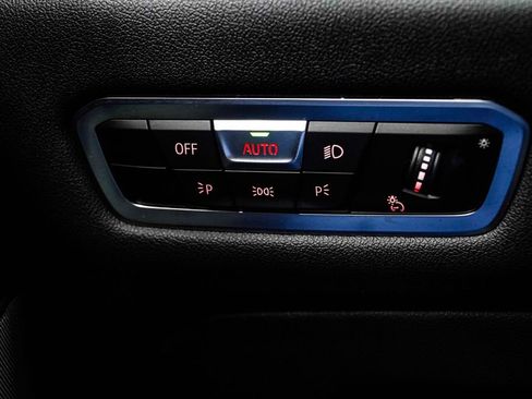 Used 2022 BMW X5 M50i AWD/4WD image 32