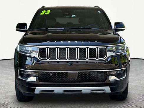 Used 2023 Jeep Wagoneer Series II AWD/4WD image 2