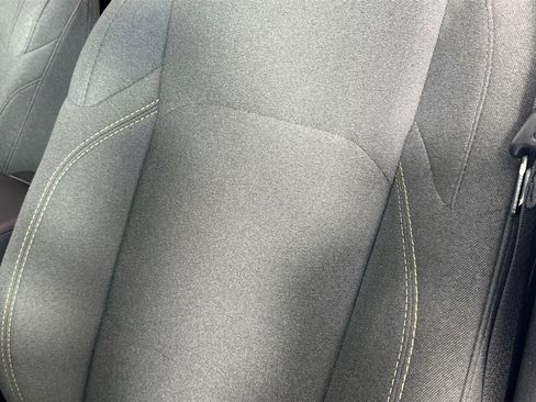 Used 2024 Jeep Wrangler Willys image 18