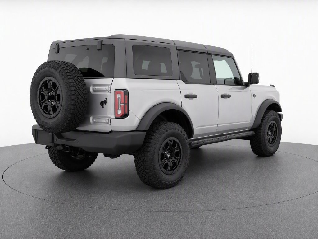 Used 2022 Ford Bronco Wildtrak AWD/4WD image 3