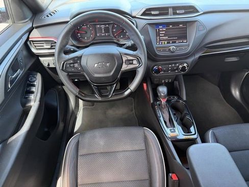 Certified 2022 Chevrolet TrailBlazer RS FWD image 28