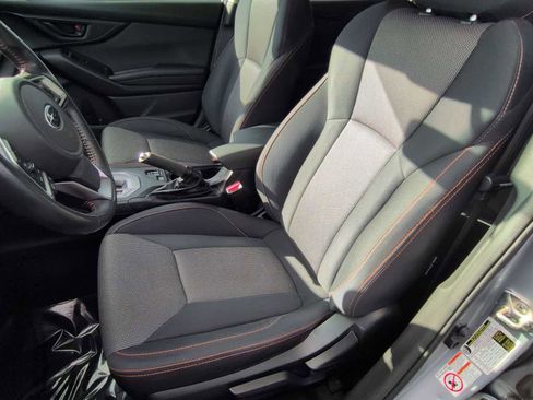 Used 2019 Subaru Crosstrek 2.0i Premium image 17