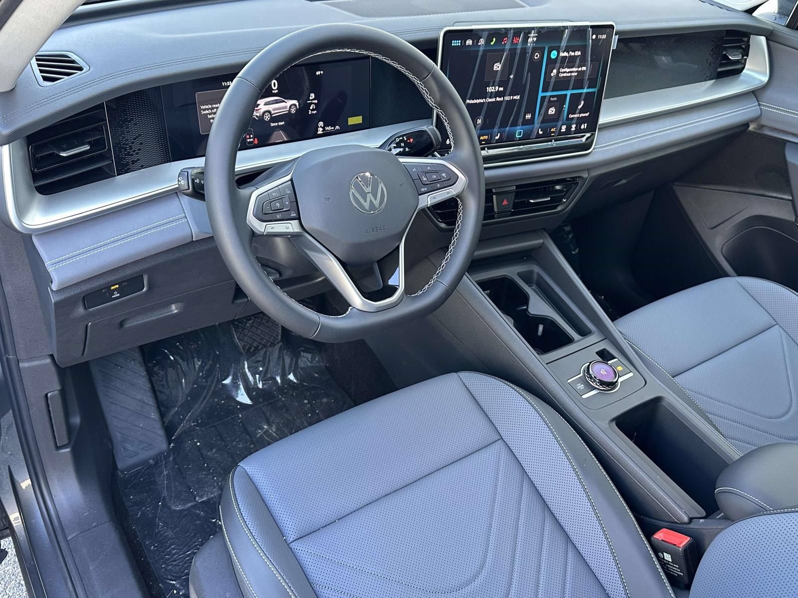 New 2026 Volkswagen Tiguan SE AWD/4WD image 10