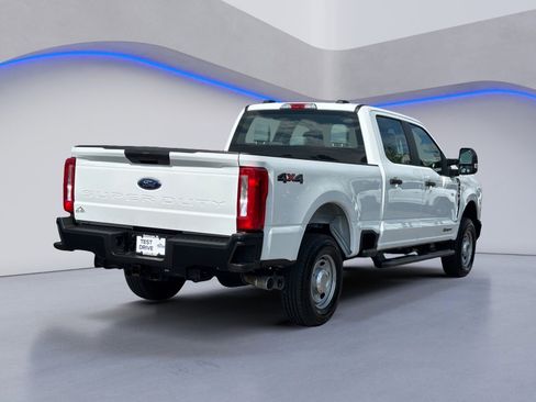 Used 2025 Ford F250 XL AWD/4WD image 11