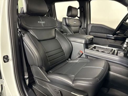 New 2025 Ford F250 Platinum image 17