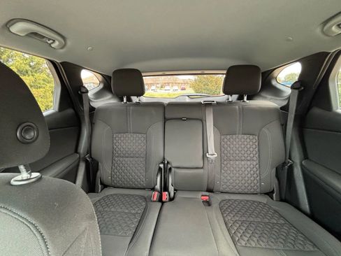 Used 2022 Chevrolet Blazer LT FWD image 29