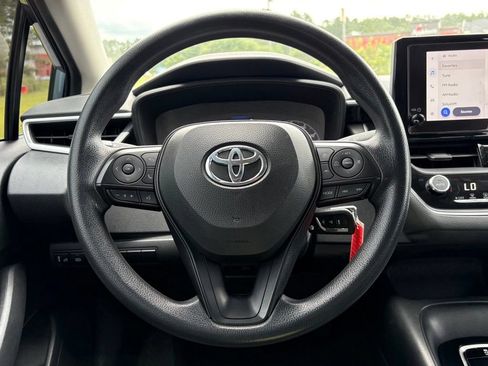 Used 2024 Toyota Corolla LE FWD image 27