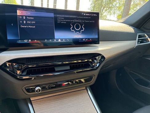 Used 2025 BMW 330i Sedan RWD image 31