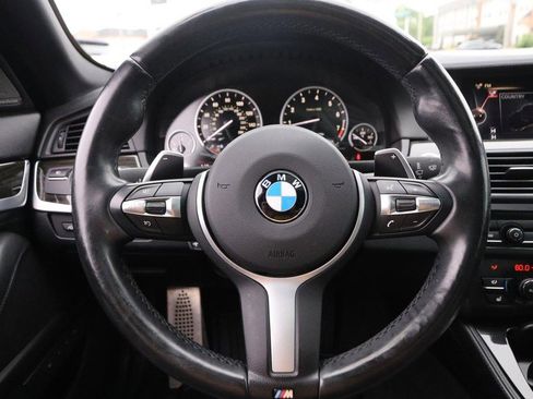 Used 2016 BMW 550i xDrive Sedan AWD/4WD image 12