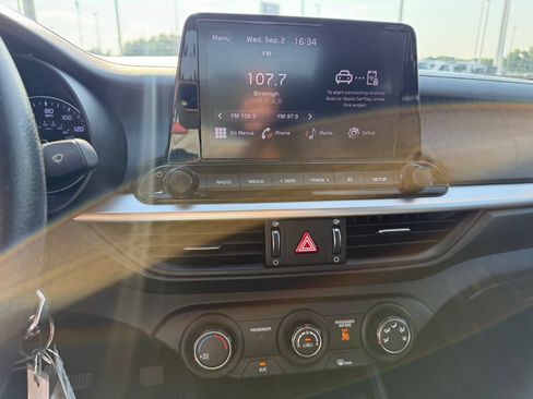 Used 2024 Kia Forte LXS FWD image 10