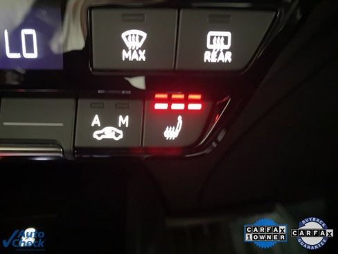 Used 2024 Audi Q4 e-tron Premium Plus image 53