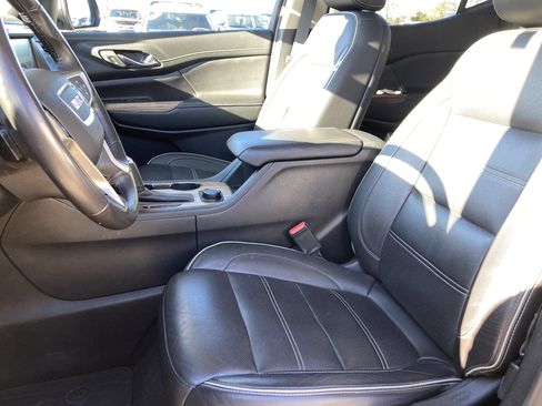 Used 2019 GMC Acadia Denali w/ Technology Package image 11