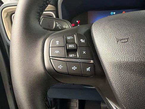 New 2026 Ford Maverick Lariat AWD/4WD image 17