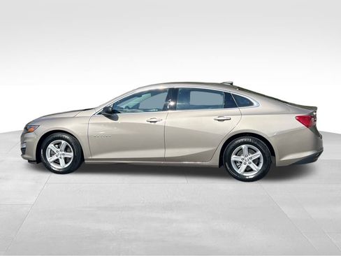 Used 2023 Chevrolet Malibu LS image 4