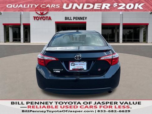 Used 2015 Toyota Corolla S w/ Driver Convenience Package FWD image 4