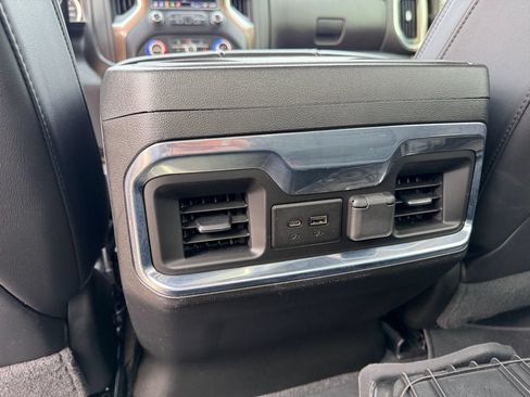 Used 2022 Chevrolet Silverado 3500 High Country AWD/4WD image 32