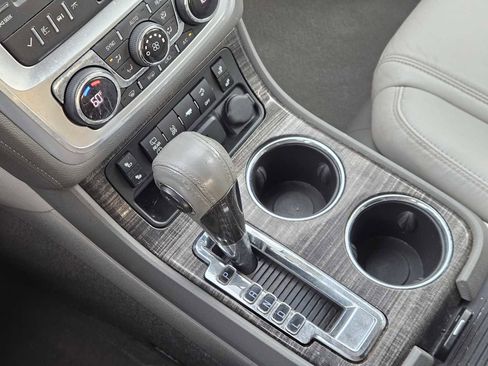 Used 2016 GMC Acadia SLT w/ Open Road Package image 19