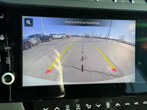 New 2026 Jeep Grand Cherokee Altitude AWD/4WD image 25