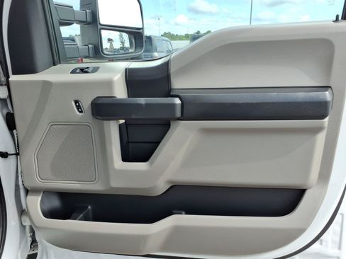 Used 2021 Ford F450 XL w/ Power Equipment Group RWD image 15