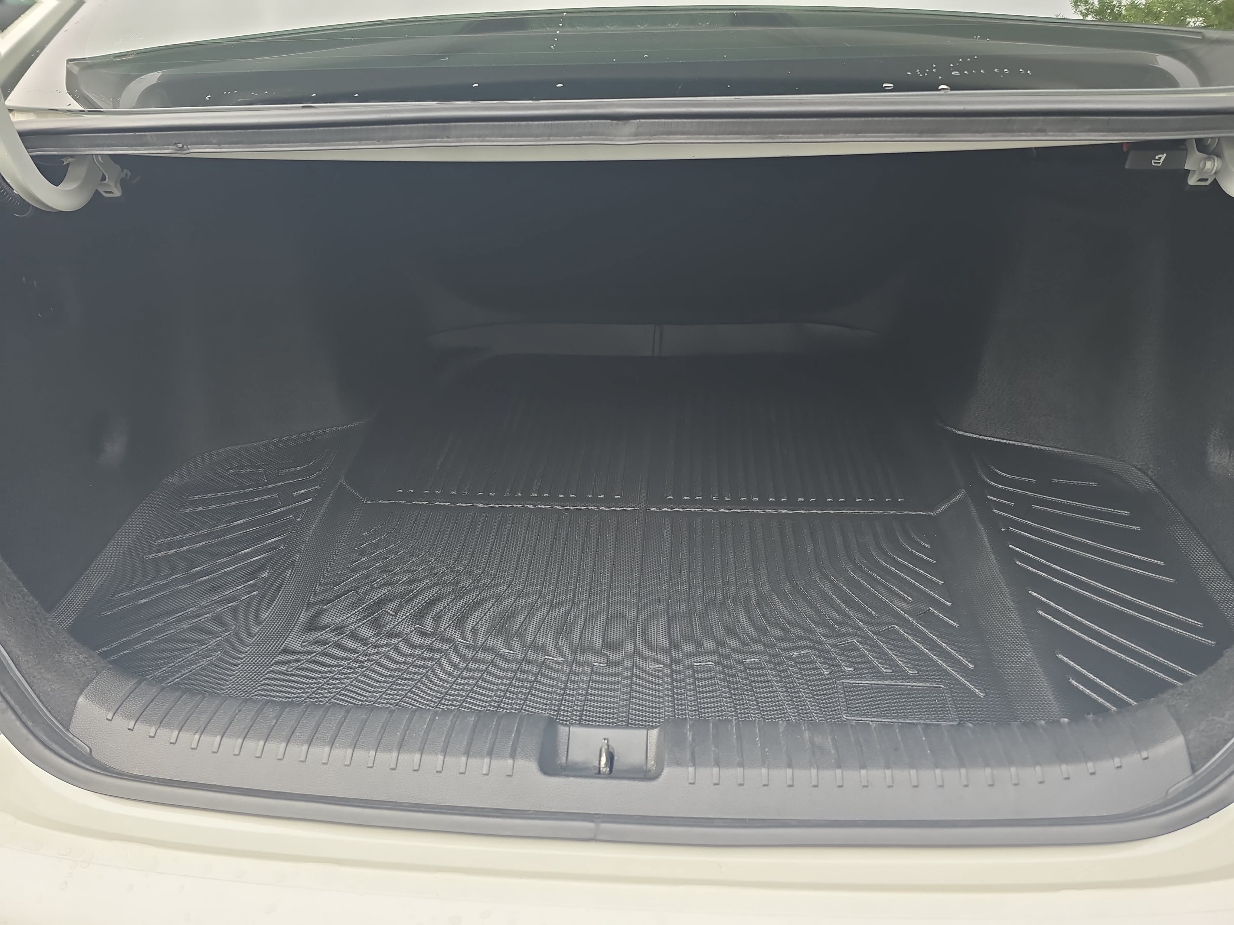 Used 2023 Honda Accord LX image 12