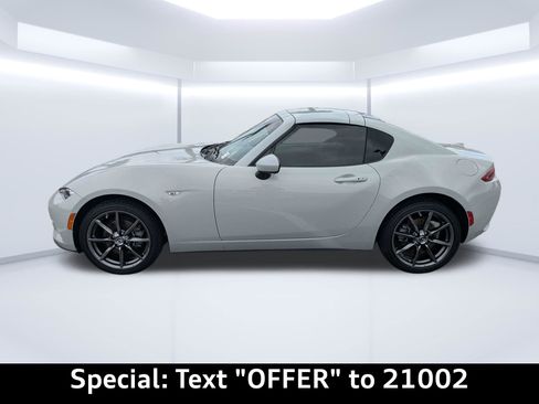 Used 2018 MAZDA MX-5 Miata RF Grand Touring image 6