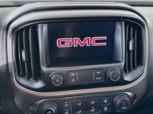 Used 2019 GMC Canyon All Terrain w/ Trailering Package AWD/4WD image 18
