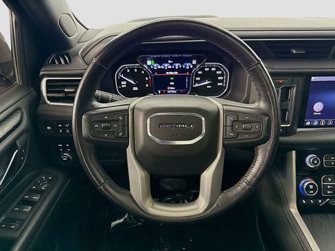 Used 2021 GMC Yukon XL Denali AWD/4WD image 11