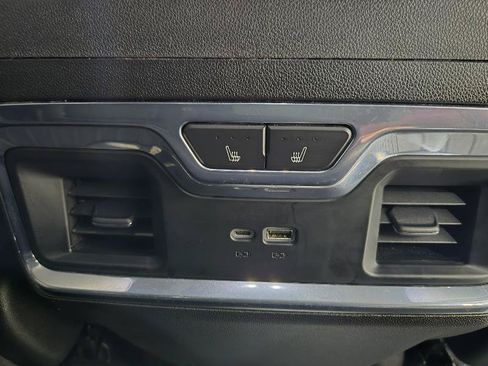 Used 2024 Chevrolet Silverado 3500 LTZ w/ LTZ Plus Package AWD/4WD image 18
