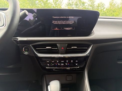Certified 2025 Buick Encore GX Avenir w/ Avenir Technology Package AWD/4WD image 17
