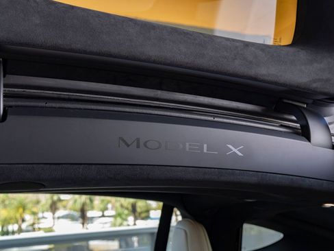 Used 2023 Tesla Model X AWD/4WD image 22